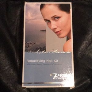 BNIB premier by Dead Sea nail kit